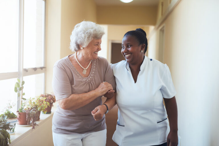 Effective-Communication-Techniques-for-Caregivers_Building-Trust-and-Connection-with-Seniors